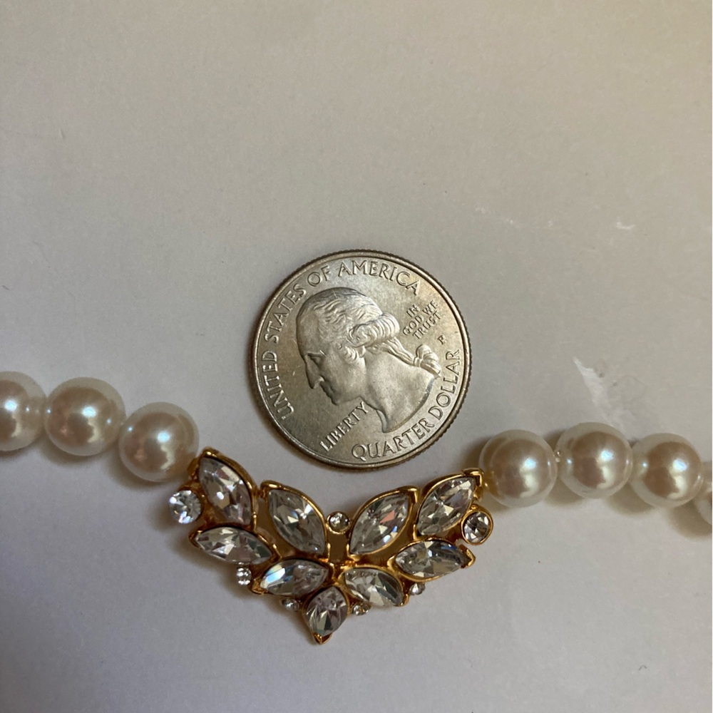 Vintage Pearl and Gold Necklace with Rhinestones  NWT 17” adjustable